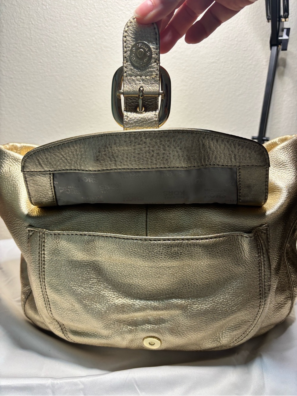 Vintage Michael Kors Fulton Metallic Gold Buckle Pocket Hobo Bag - Picture 8 of 15